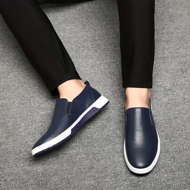Herresko - Slip-on i Skinn - Komfortabel Gummisåle - Casual og Stilren