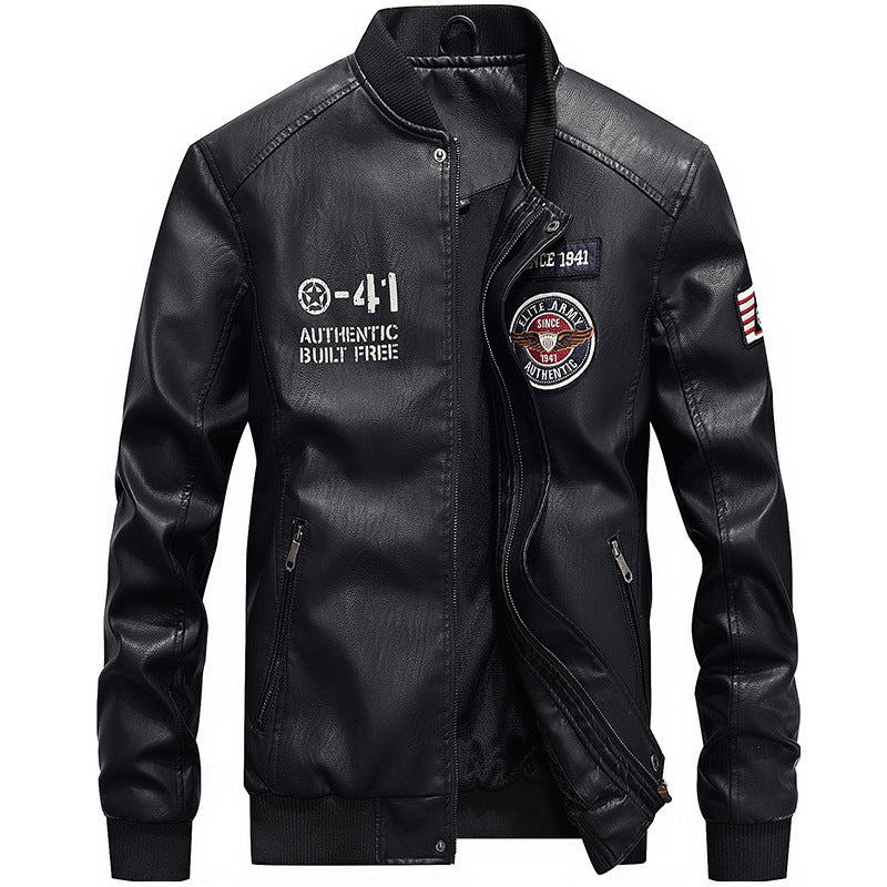 Herr Skinnjacka – Strukturerad Passform – Broderade Patches – Baseballkrage – Dragkedja