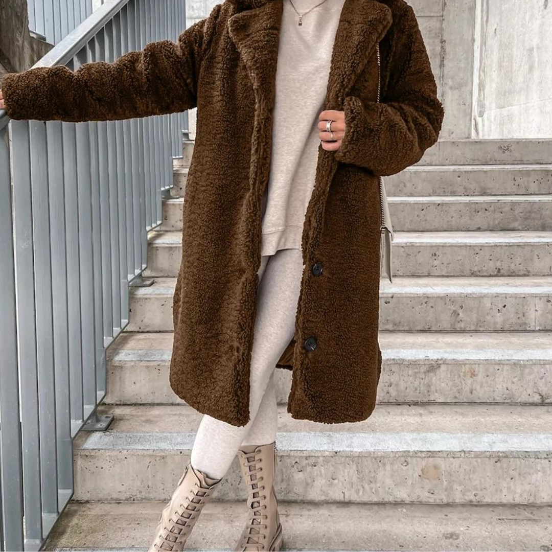 Kvinne's Teddy Kåpe - Lang og Myk - Oversized Passform - Knappelukking Varm og Komfortabel