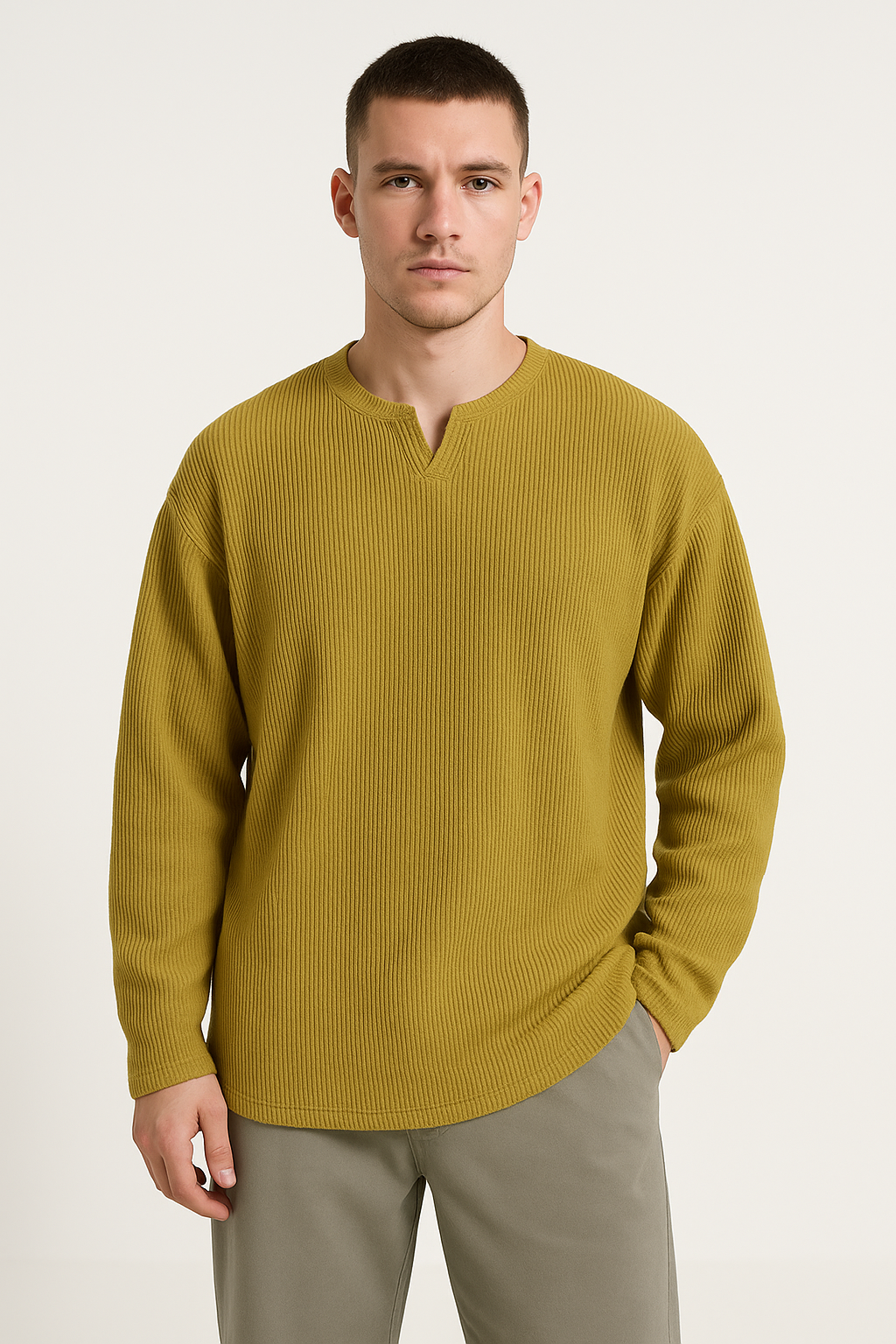 Herr Långärmad T-shirt – Ribbstickad – Avslappnad Passform – V-ringad Basplagg