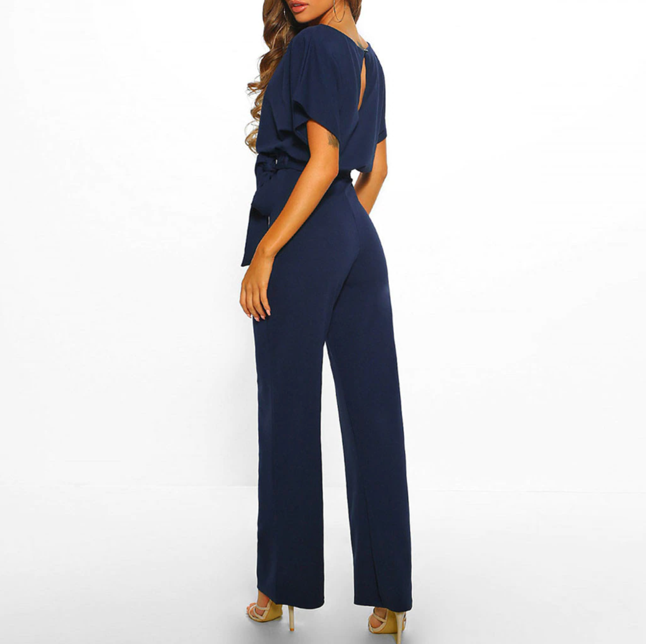 Dame Jumpsuit - Elegant Design - Vide Ben - Knytebelte - Kort Flutter Ermer