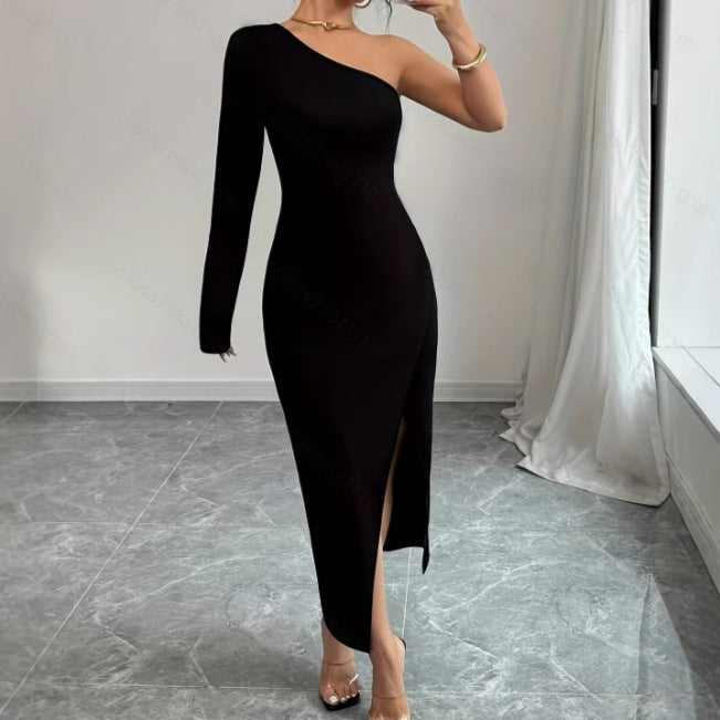 Klänning för dam – Bodycon passform – Off shoulder – Långärmad – Asymmetrisk slits