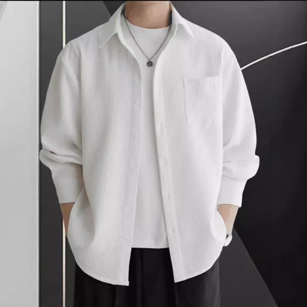 Herrskjorta med knappar – Oversized passform – Vaffelstruktur – Långa ärmar