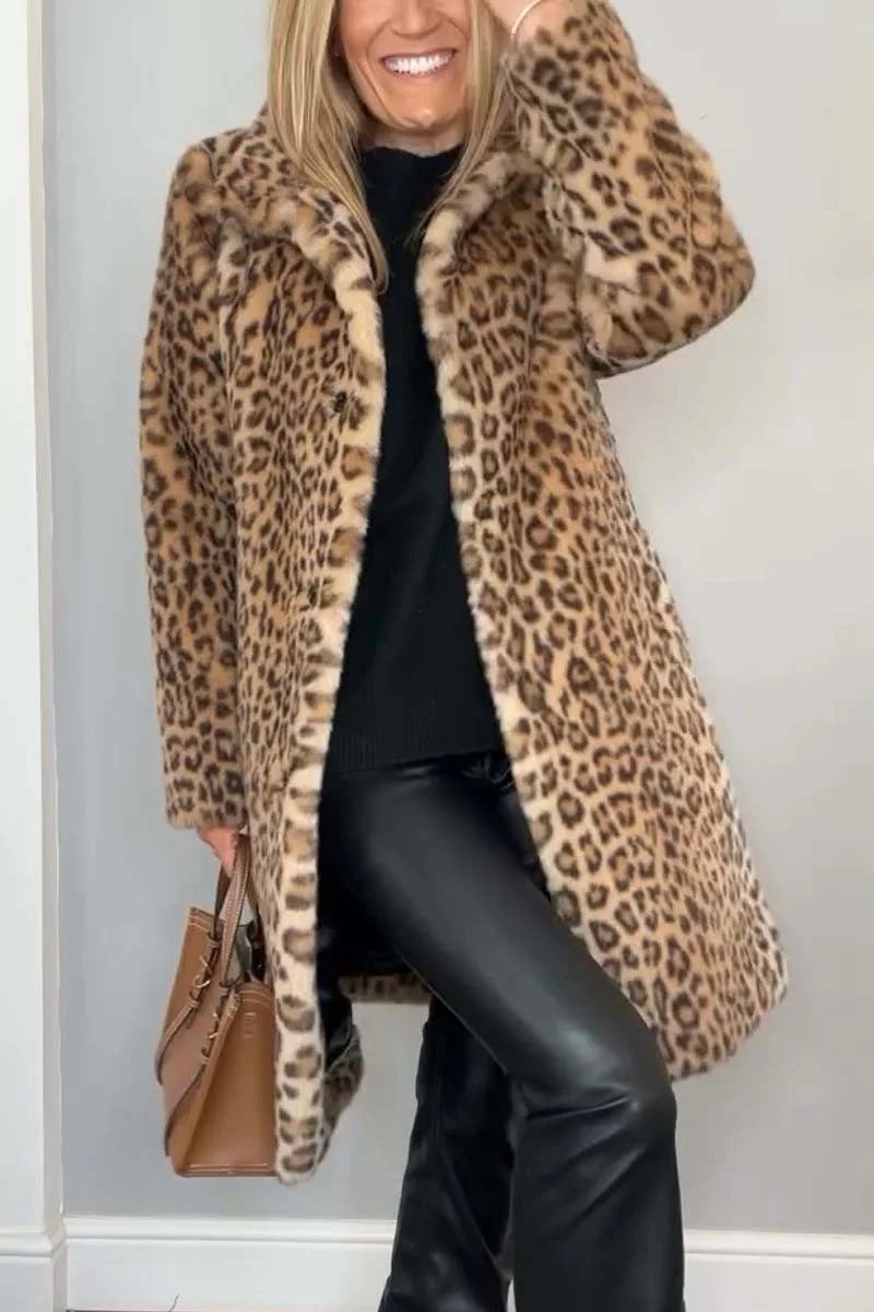 Damekåpe – Fuskepels – Oversized passform – Notch-krage – Leopardmønster – Casual stil