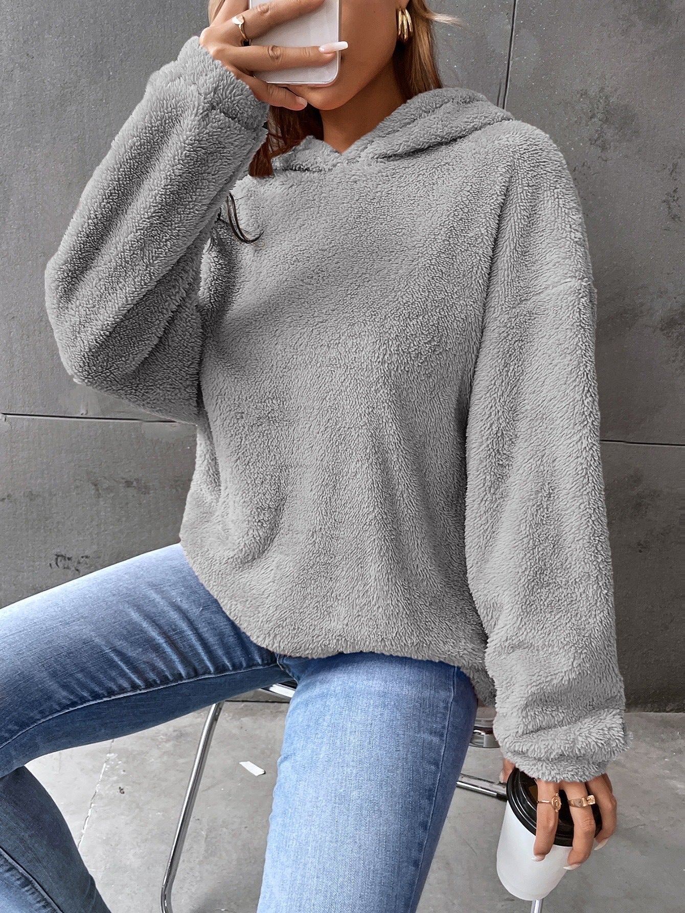 Dam huvtröja – fleece – avslappnad passform – cropped – långa ärmar