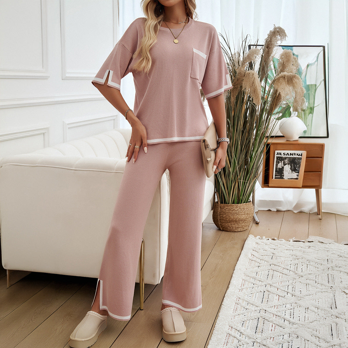 Dam Lounge Set – Stickat Tyg – Avslappnad Passform – Vida Byxor – Kontrastkant