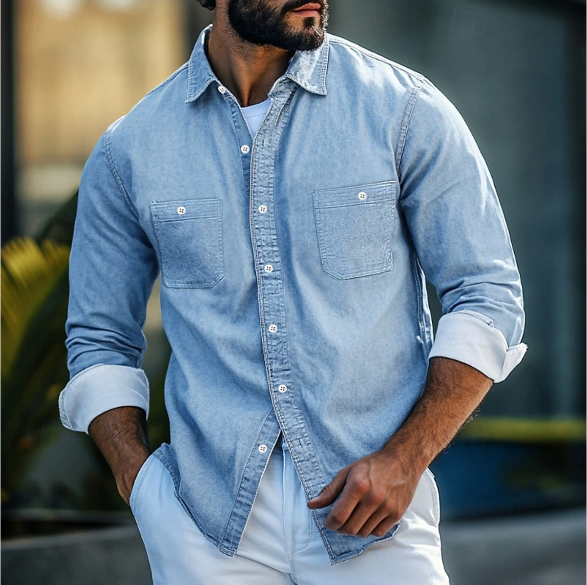Herrskjorta i denim – Regular fit – Långärmad – Knapp och bröstfickor
