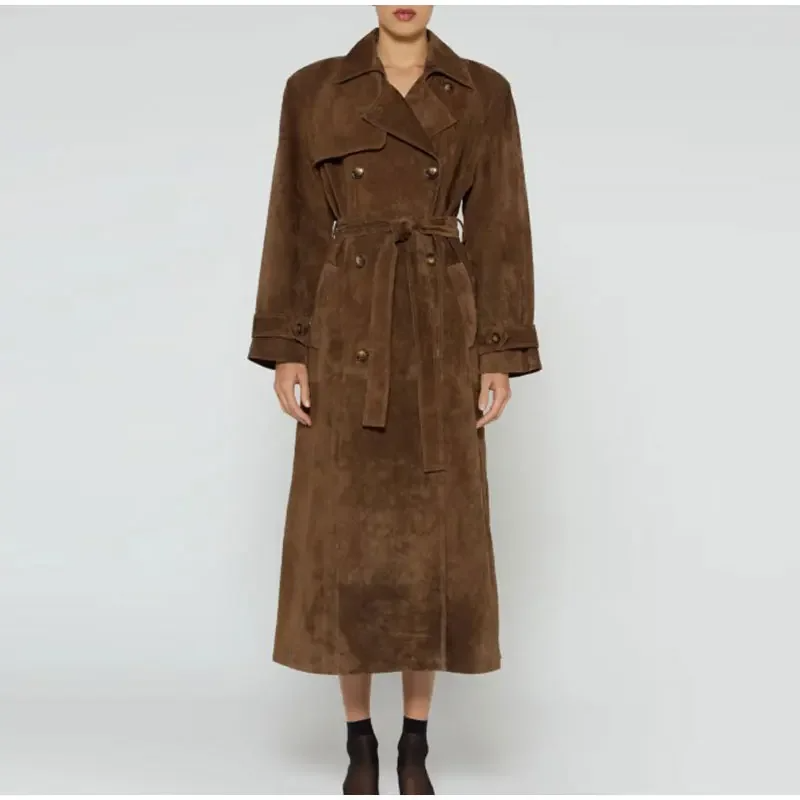 Dam Trenchcoat – Skräddarsydd Passform – Mjuk Mocka Finish – Knälång – Bälte i Midjan