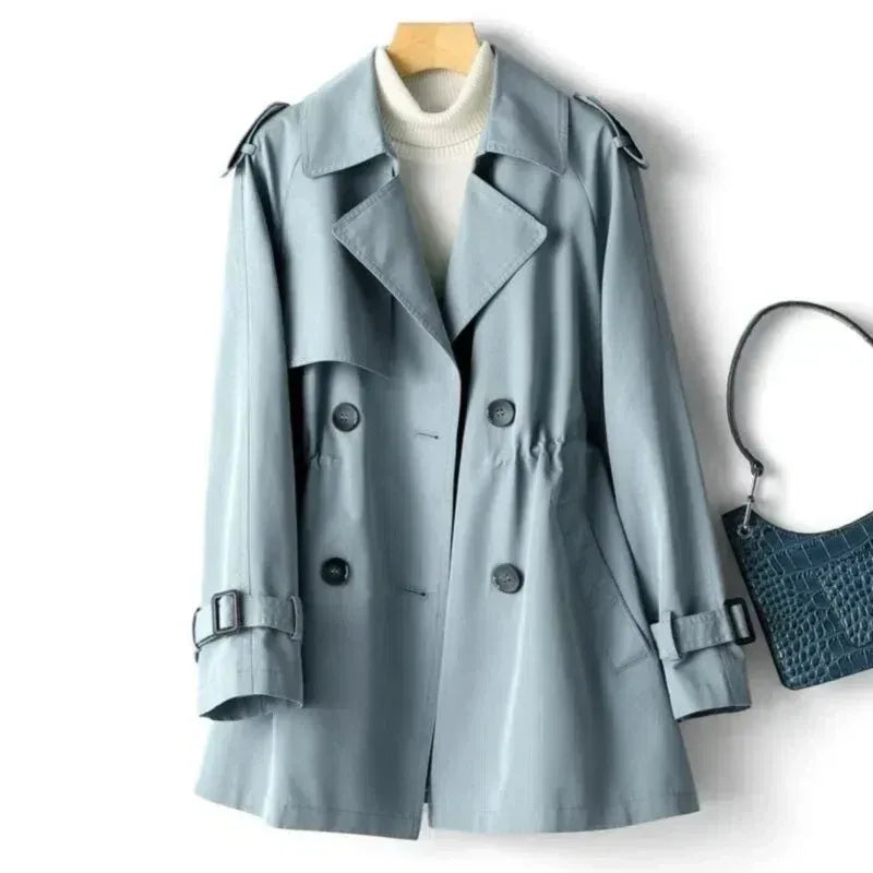 Damtrenchcoat – skräddarsydd passform – dubbelknäppt – bälteskanter – epåletter
