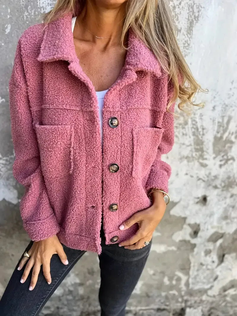 Damkappa – Oversized Passform – Mjuk Textur – Knappfront – Ledig Stil