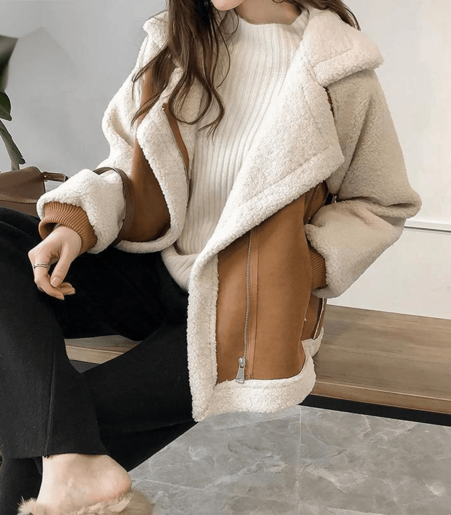 Dam Shearling Jacka - Mocka Yttre - Mjukt Pälsfoder - Oversized Passform - Notch Krage - Dragkedjestängning