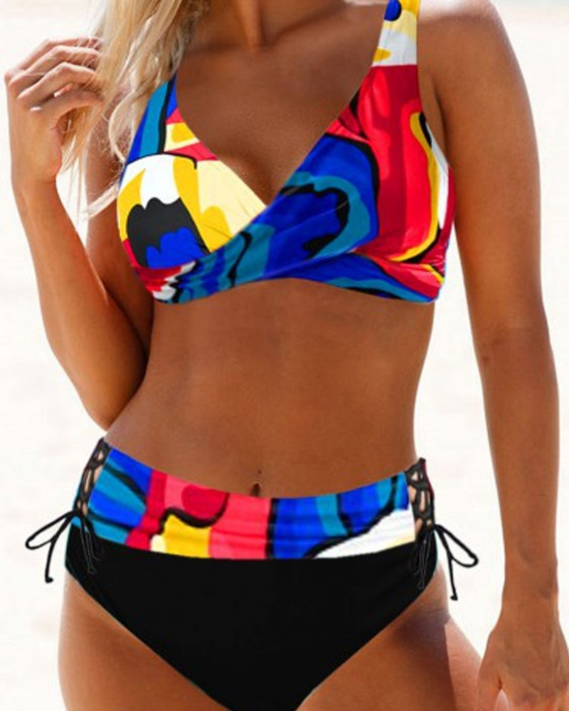 Dam Bikini Set – Twist Front Topp – Justerbara Sidoknytningar – Fodrad och Töjbar