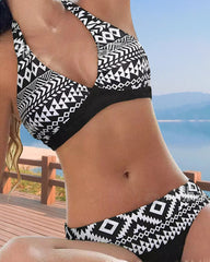Dam Bikini-set – Andningsbart Stretchtyg – Halterneck – Låg Midja – Mönstrad Design