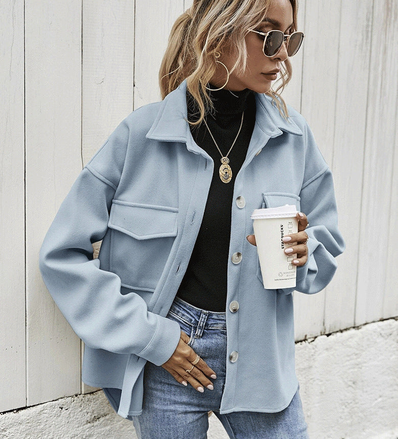 Damjacka – Oversized Passform – Stora Bröstfickor – Mjuk Textur