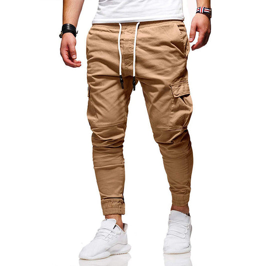 Herrebukse cargo – Smal passform – Elastisk midje – Ribbestrikkede ankler – Flerlommet design