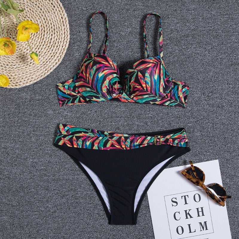 Dam Bikini Set – Bygel-BH – Justerbara Remmar – Rynkad – Blommönster