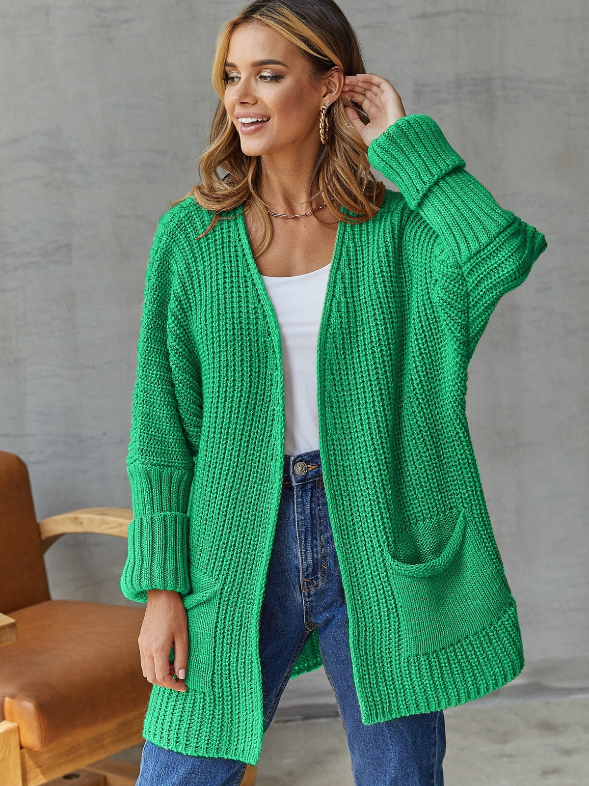 Dam Cardigan – Chunky Stickning – Oversized Passform – V-hals – Framfickor