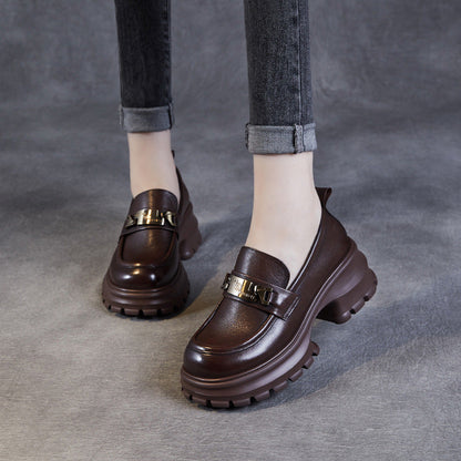 Damskor Loafers – Äkta Skinn – Chunky Platåsula – Metallisk Detalj – Komfort Fit