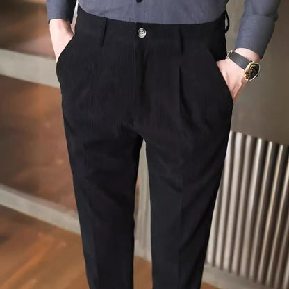 Herrebukse – Smal Passform – Cordfløyel – Pressfold – Full Lengde – Smart Casual