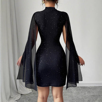 Klänning för dam – Slim fit miniklänning – Glittrande chiffong – Hög hals med cape