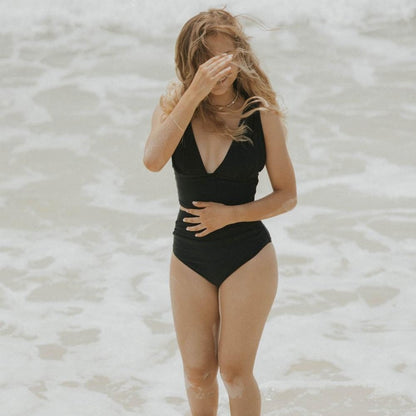 Dam Bikini Set – V-ringad Topp – Rynkdesign – Hög Midja – Snabbtorkande Tyg
