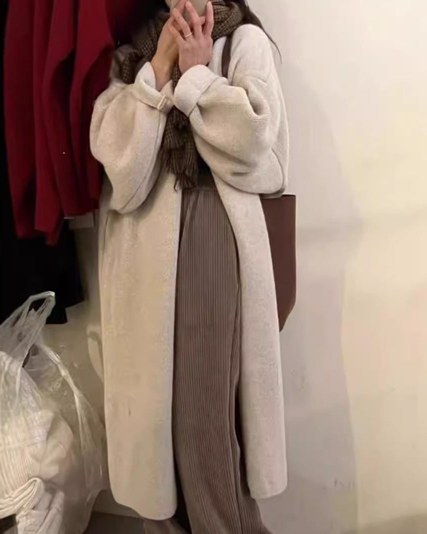 Dam Cardigan Kappa – Oversized Passform – Ullstickad – Öppen Front – Ankellång
