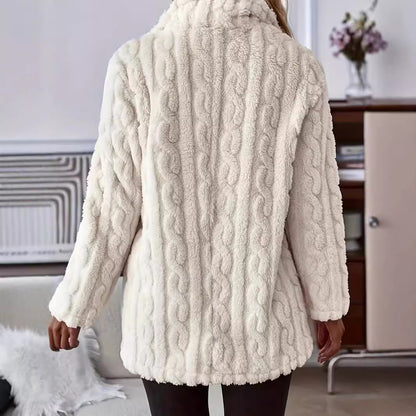 Damkofta – Oversized Passform – Dubbelsidig Plysch – Vågig Struktur
