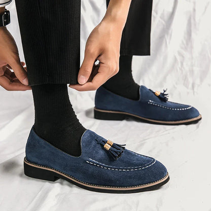 Herresmokasiner – Semsket Skinn – Klassisk Passform – Duskedetalj – Slip-on