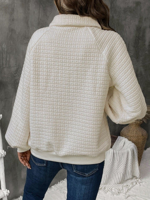 Damegenser – Teksturert Rutemønster – Oversized Passform – Halv Stolpe – Avslappet Stil