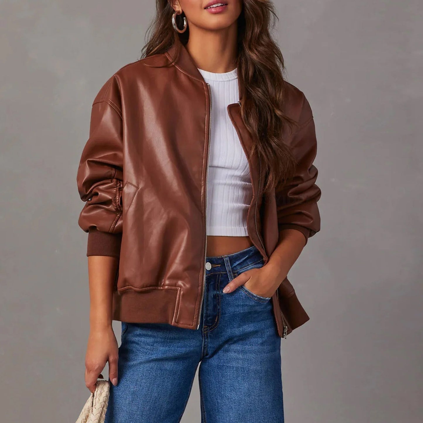 Damejakke – Oversized Passform – Glidelåslukking – Ribbekanter – Avslappet Stil