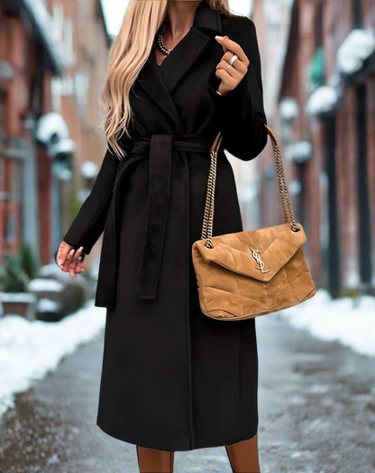 Kvinnelig trenchcoat - Ullblanding - Lang passform - Belte i livet - Klassisk snitt