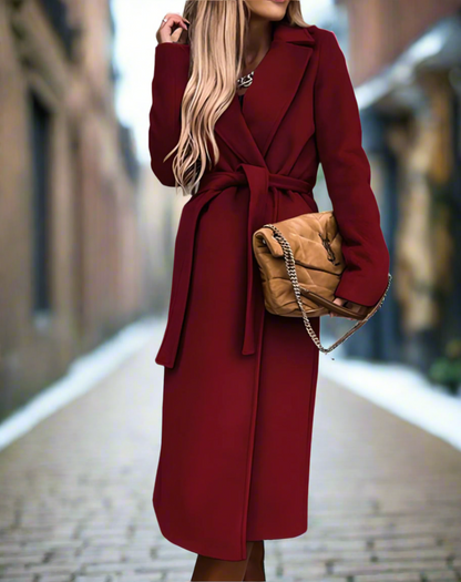 Kvinnelig trenchcoat - Ullblanding - Lang passform - Belte i livet - Klassisk snitt