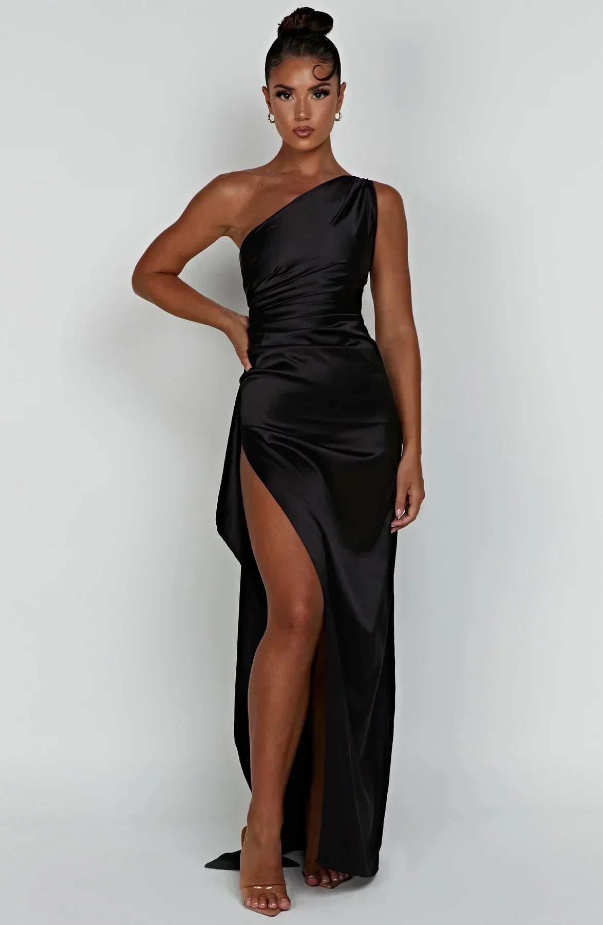 Dam Festklänning - Elegant Maxiklänning - One-Shoulder - Hög Slits - Figurnära Passform