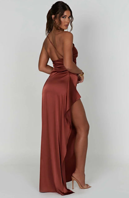 Dam Festklänning - Elegant Maxiklänning - One-Shoulder - Hög Slits - Figurnära Passform