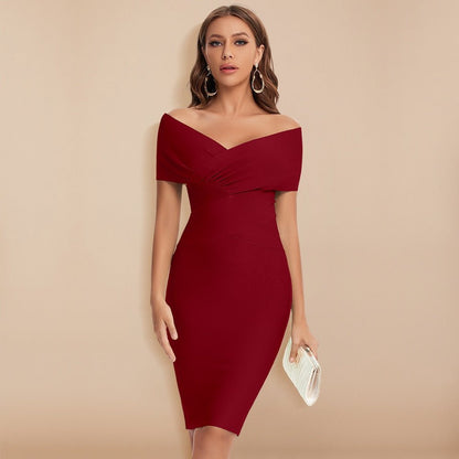 Kvinners penkjole – Off-shoulder bodycon – Hjerteformet utringning – Kne-lang – Strukturert passform