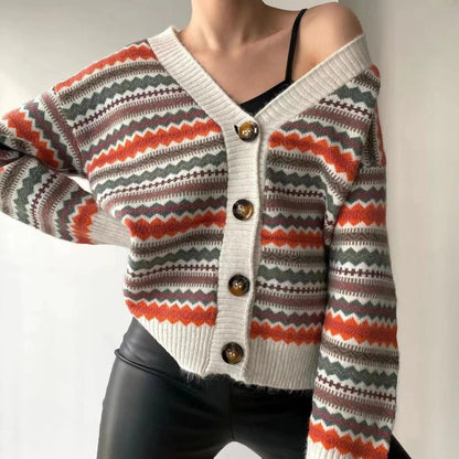 Dam Cardigan – Avslappnad Passform – Stickad – V-ringning – Knappar – Mönstrad Design